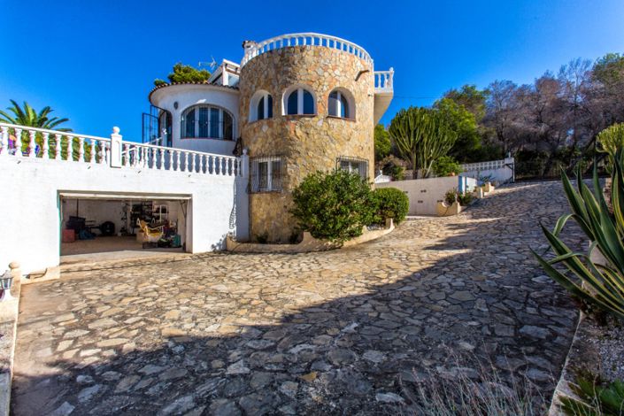 Image No.41-4 Bed Villa for sale