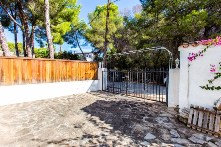 Image No.50-4 Bed Villa for sale