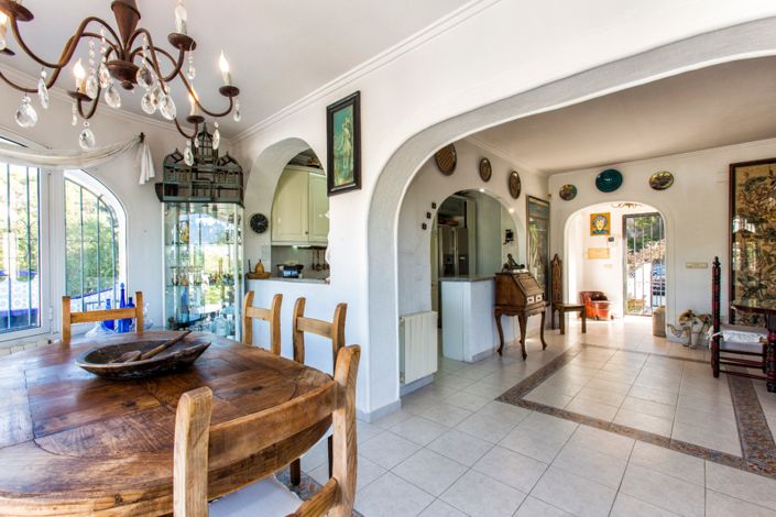 Image No.6-4 Bed Villa for sale