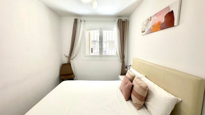 Image No.20-1 Bed Bungalow for sale