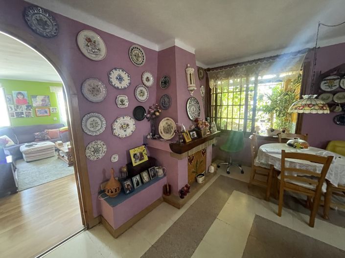 Image No.21-3 Bed Townhouse for sale