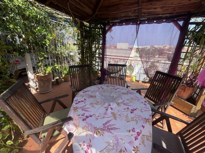 Image No.30-3 Bed Townhouse for sale