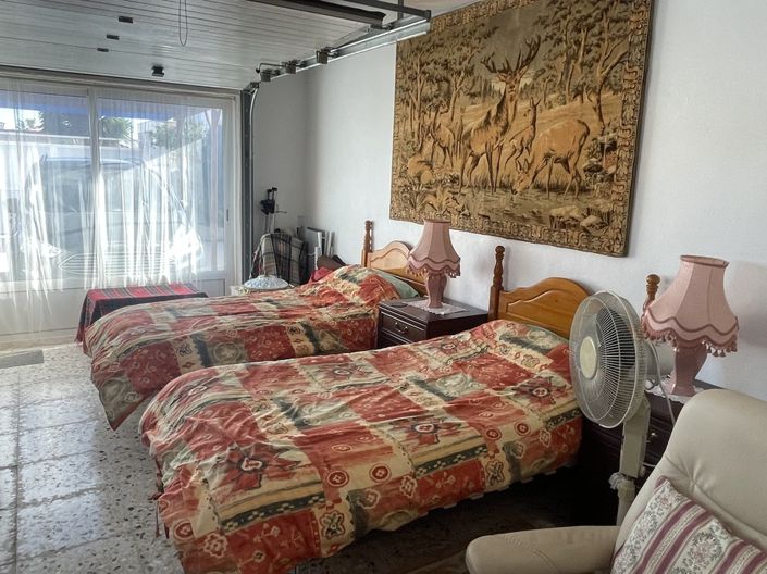 Image No.39-5 Bed Villa for sale