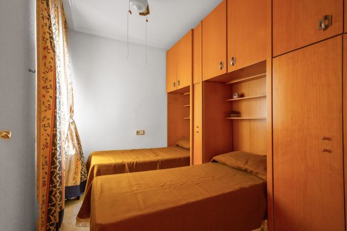 Image No.10-2 Bed Apartment for sale