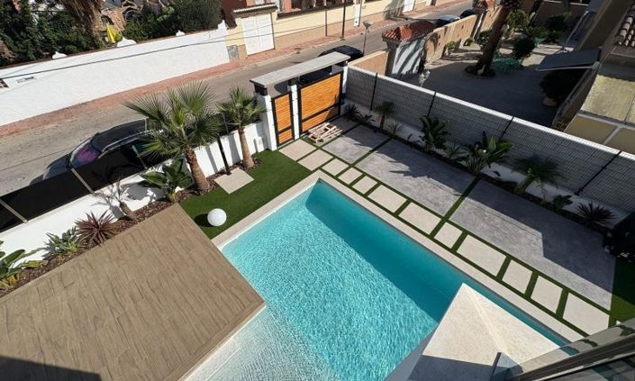 Image No.14-3 Bed Villa for sale