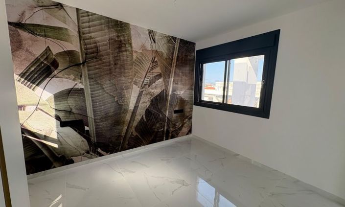 Image No.32-3 Bed Villa for sale