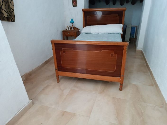 Image No.19-6 Bed Country House for sale