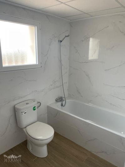 Image No.27-3 Bed Villa for sale