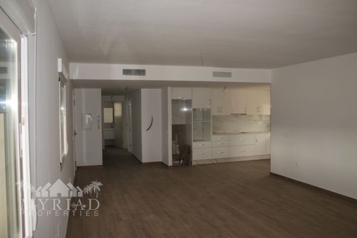 Image No.7-3 Bed Villa for sale