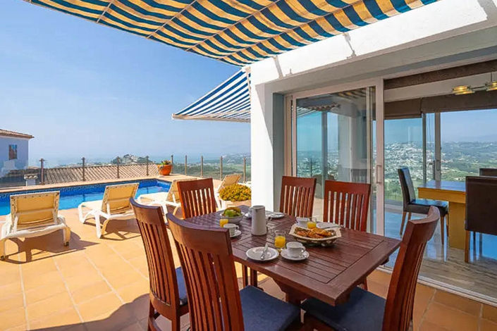 Image No.26-3 Bed Villa for sale