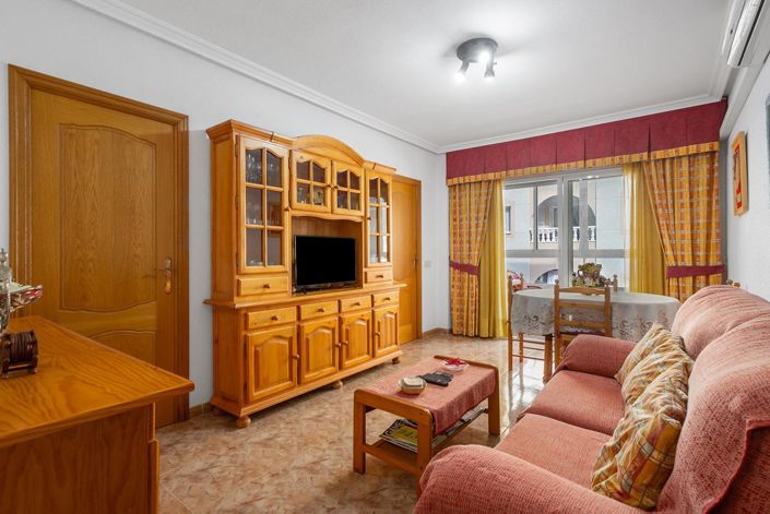 Image No.1-Appartement de 2 chambres à vendre à Torrevieja