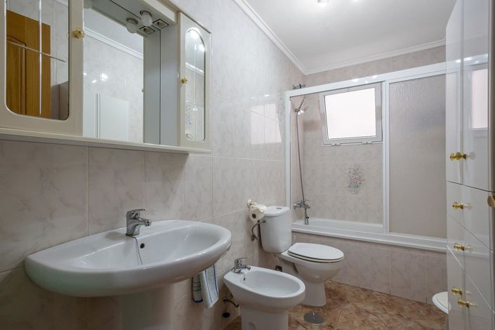 Image No.12-Appartement de 2 chambres à vendre à Torrevieja