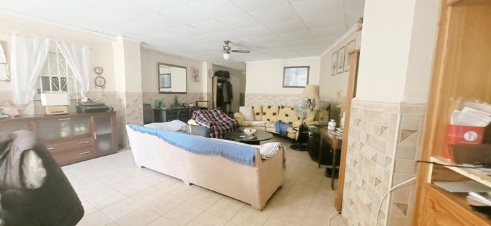 Image No.13-4 Bed Villa for sale