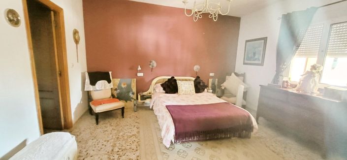 Image No.19-4 Bed Villa for sale