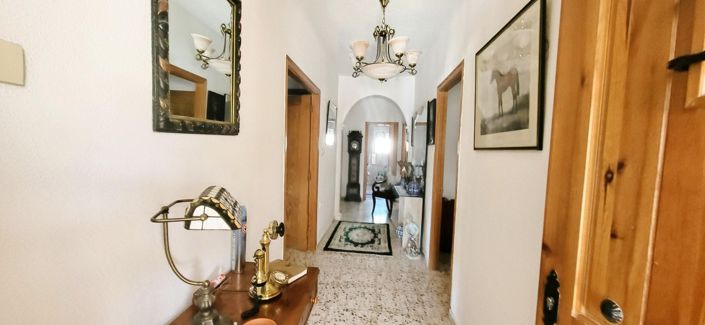 Image No.23-4 Bed Villa for sale