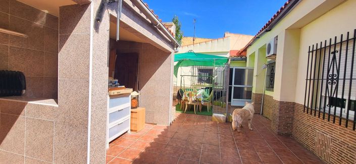 Image No.31-4 Bed Villa for sale