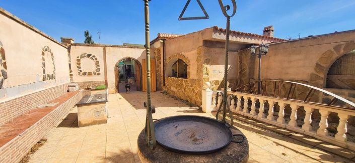 Image No.37-4 Bed Villa for sale