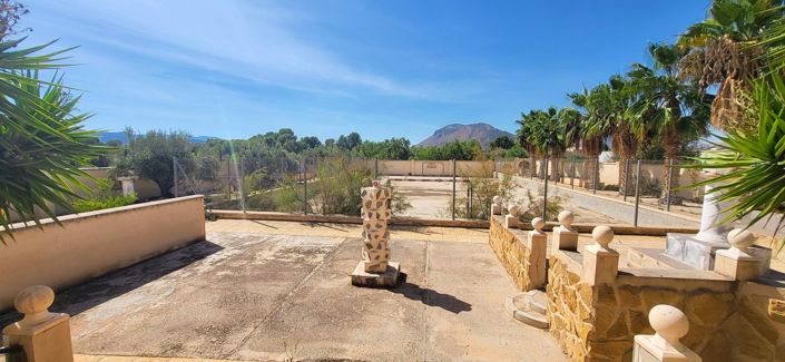 Image No.40-4 Bed Villa for sale