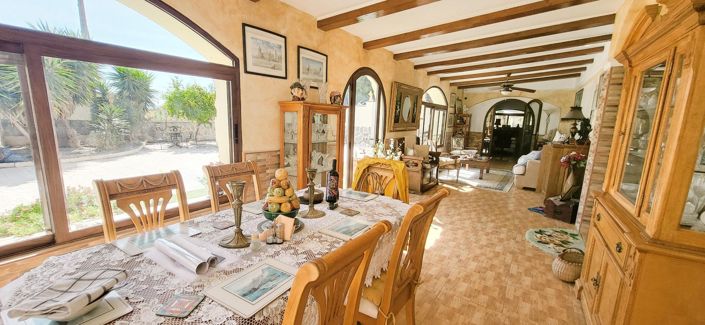 Image No.9-4 Bed Villa for sale