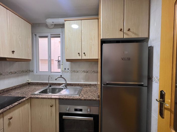 Image No.20-2 Bed Apartment for sale