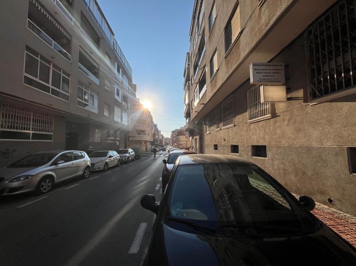 Image No.29-2 Bed Apartment for sale