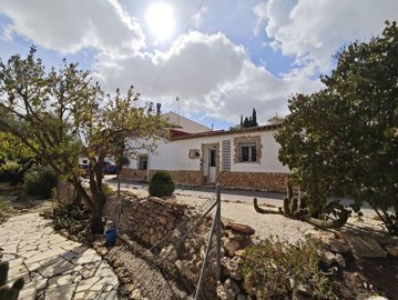 12-country-house-for-sale-in-raspay-2280067-l