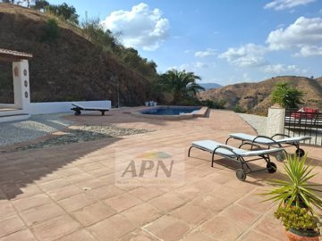 country-house-in-alora-13-large