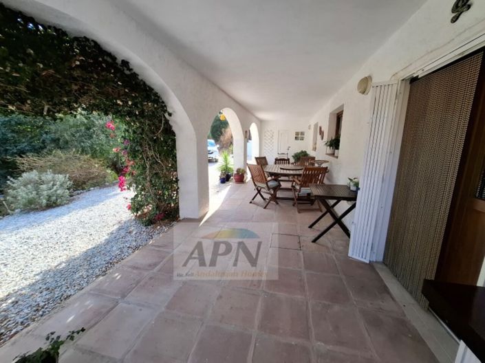 Image No.21-3 Bed Country House for sale