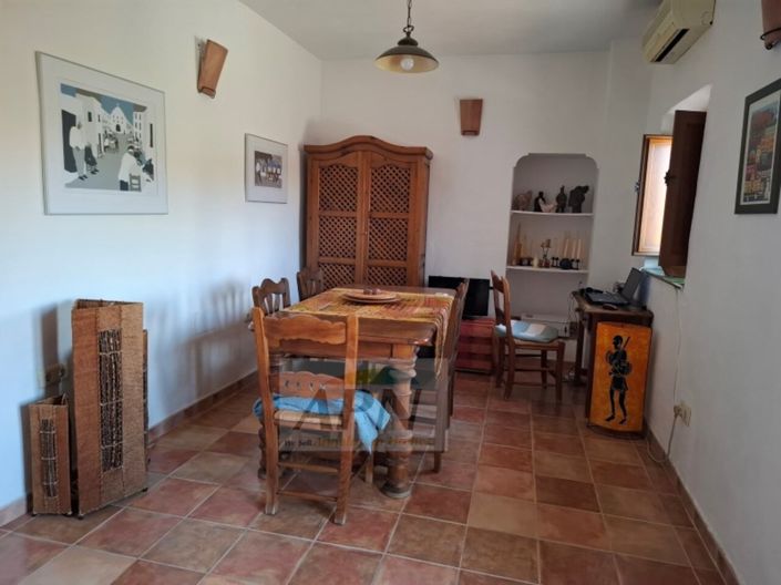 Image No.32-3 Bed Country House for sale