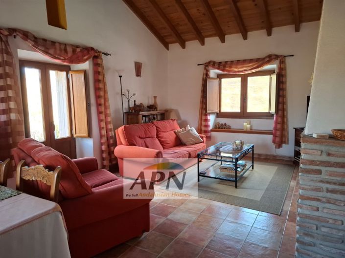 Image No.34-3 Bed Country House for sale