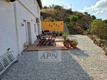 country-house-in-alora-9-large