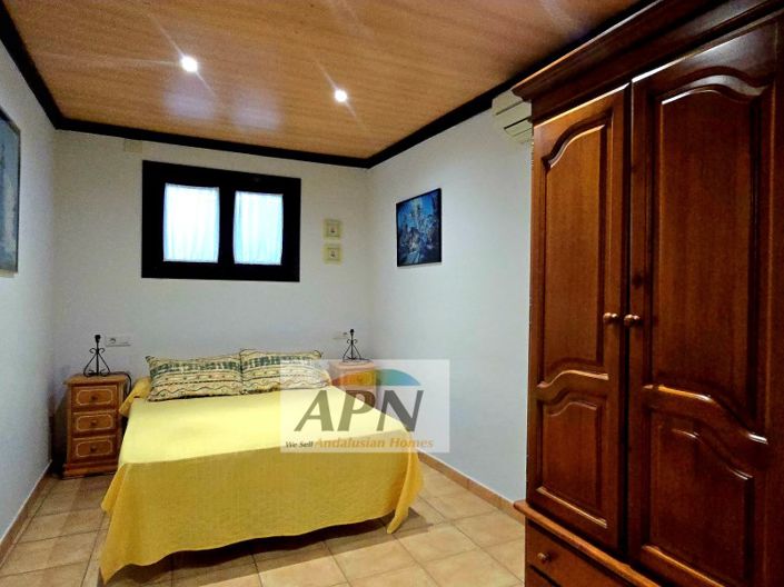 Image No.5-Maison de campagne de 14 chambres à vendre à Pizarra