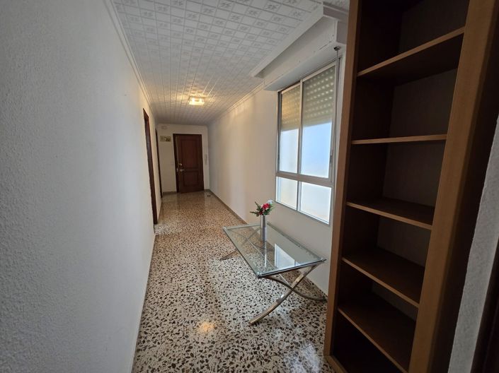 Image No.22-4 Bed Apartment for sale