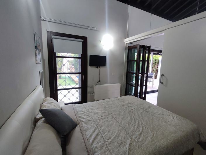 Image No.21-2 Bed Villa for sale