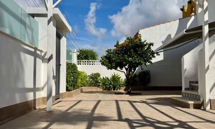 Image No.7-Villa de 2 chambres à vendre à Torrevieja