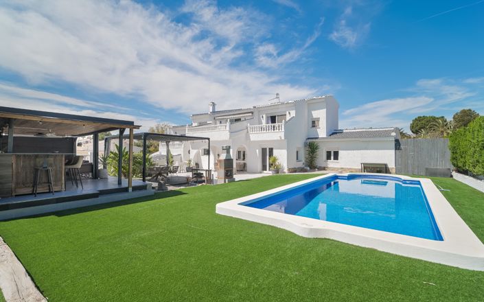 Image No.1-Villa de 5 chambres à vendre à Ciudad Quesada