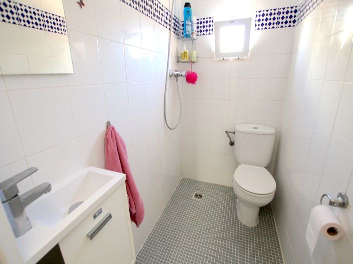 Image No.22-2 Bed Apartment for sale