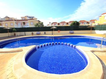 49177beautifullypresented2bedroomgroundfloora