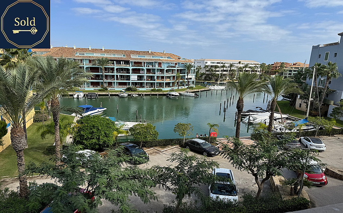 Image No.1-Appartement de 3 chambres à vendre à Sotogrande playa