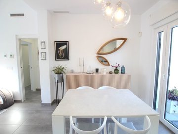 49186stylishandcontemporary2bedroombungalowwi