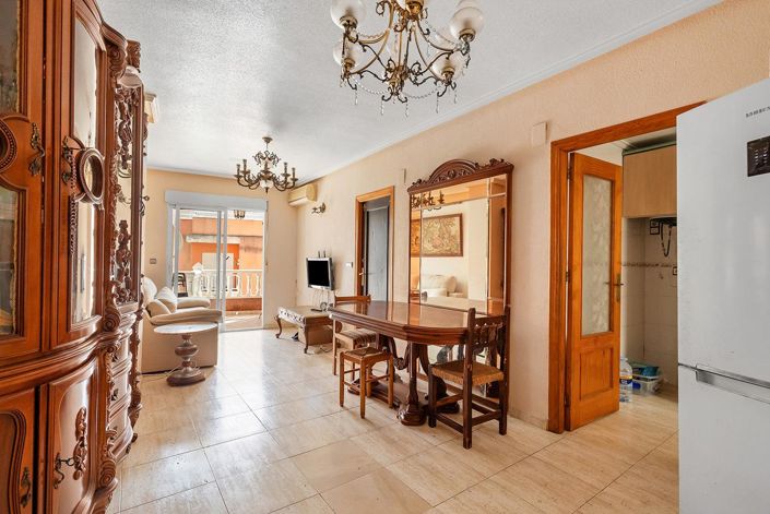 Image No.1-3 Bed Apartment for sale