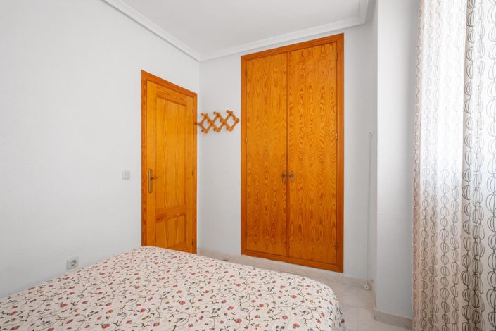 Image No.21-1 Bed Apartment for sale