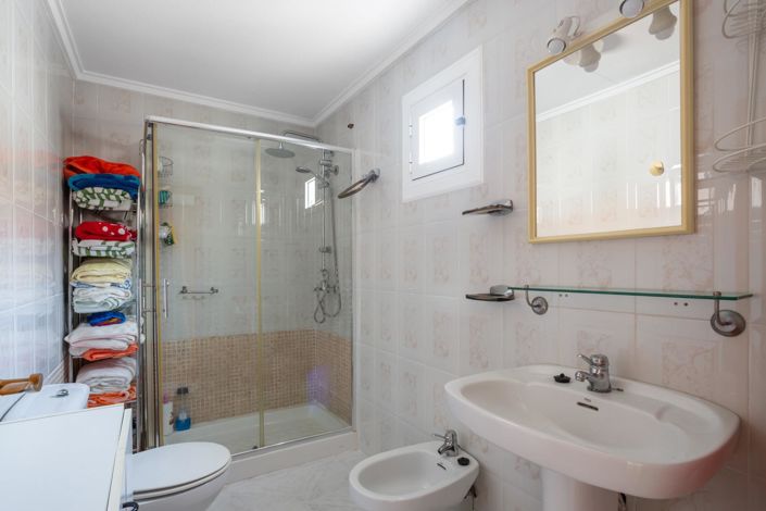 Image No.22-1 Bed Apartment for sale