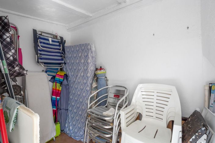 Image No.23-1 Bed Apartment for sale