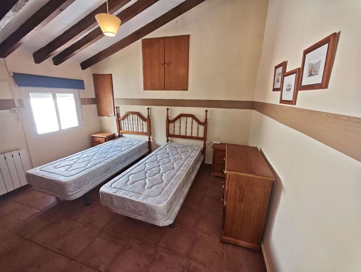 Image No.43-4 Bed Country House for sale