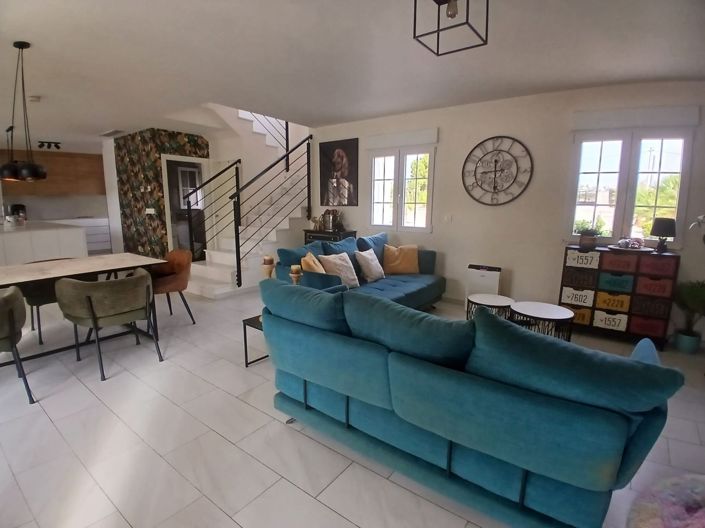 Image No.43-5 Bed Villa for sale