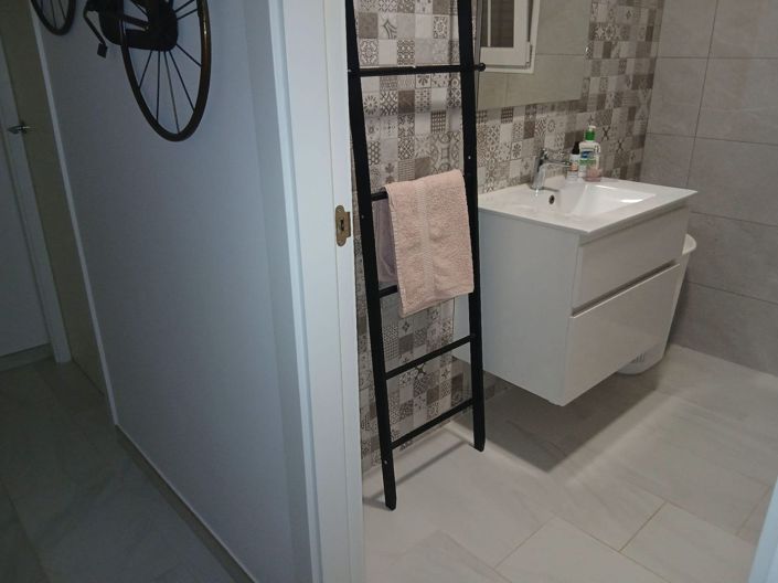 Image No.50-5 Bed Villa for sale