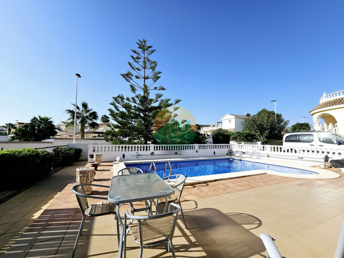 Image No.6-Villa de 3 chambres à vendre à Camposol