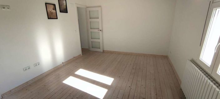 Image No.17-Maison de campagne de 7 chambres à vendre à Raspay