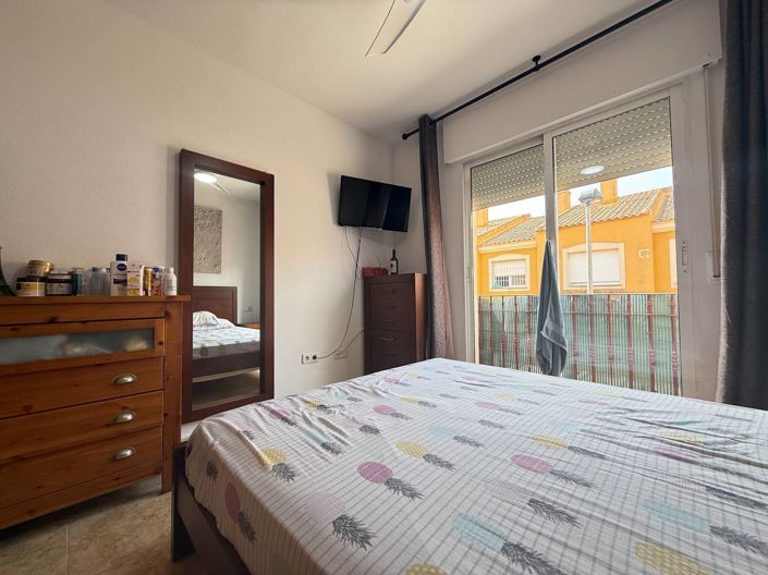 Image No.16-5 Bed Townhouse for sale